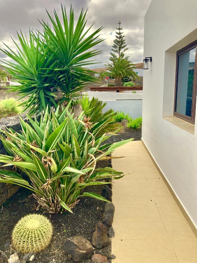 Habitaciones Tia Ela Yaiza  Exteriér fotografie